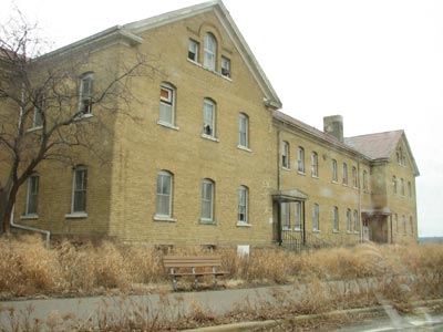 cavalry barracks on the lower post